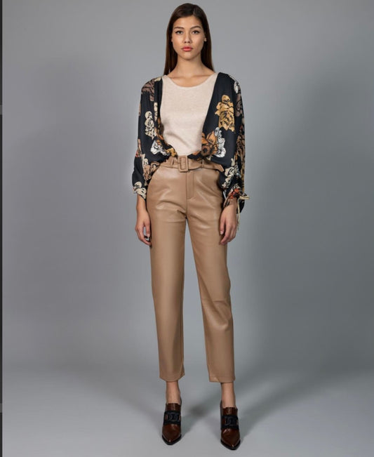 Autumn vibes top, slit back and intricate collar