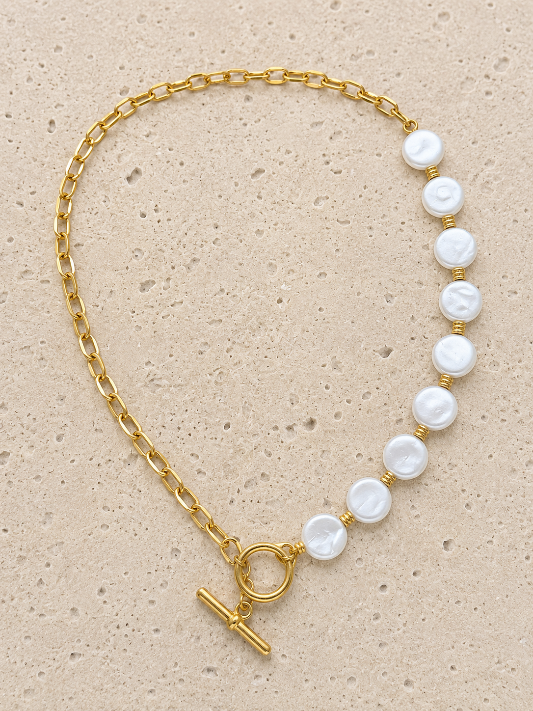 Freshwater pearl and gold link necklace