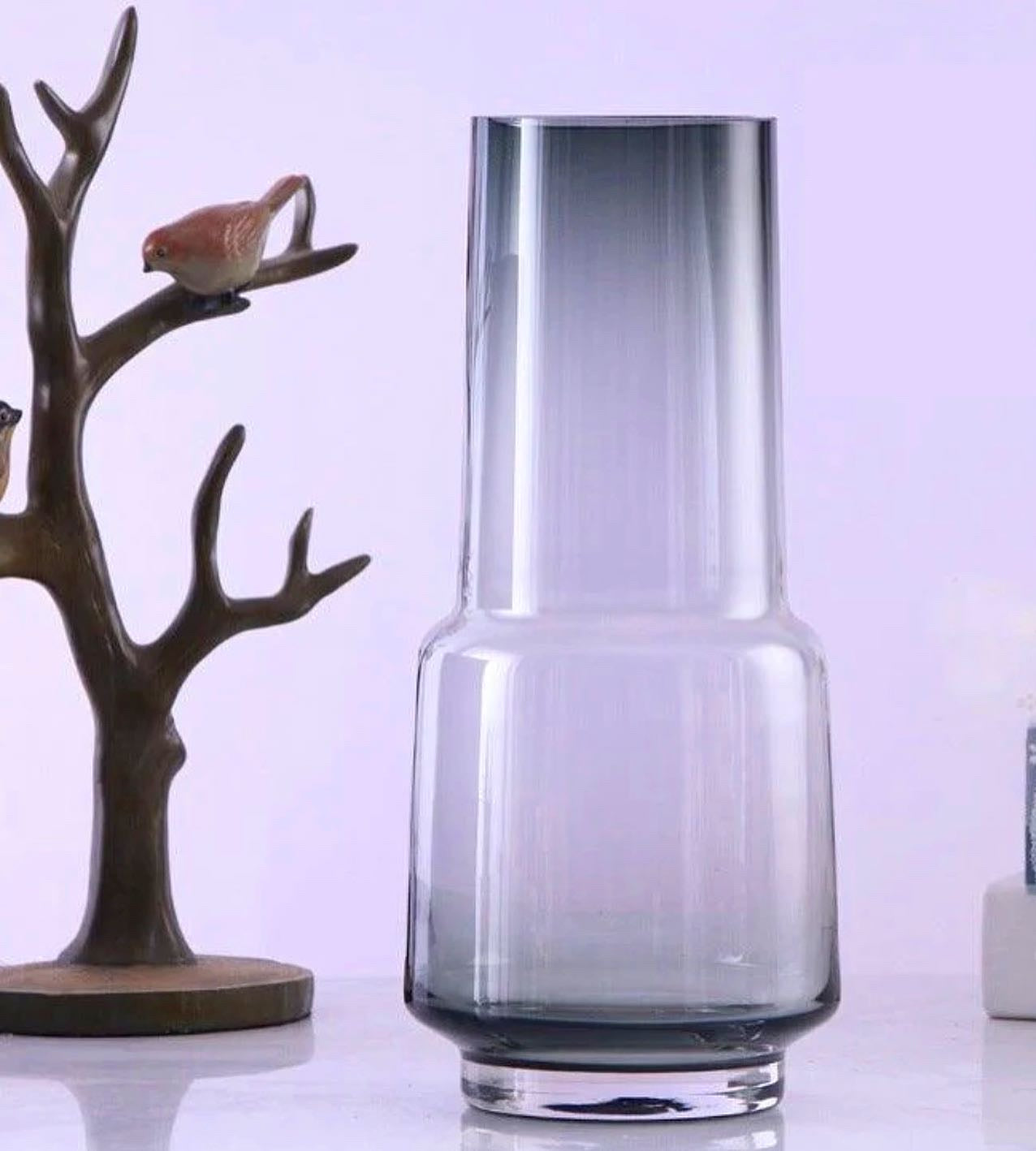 Poseidon glass vase ash slim