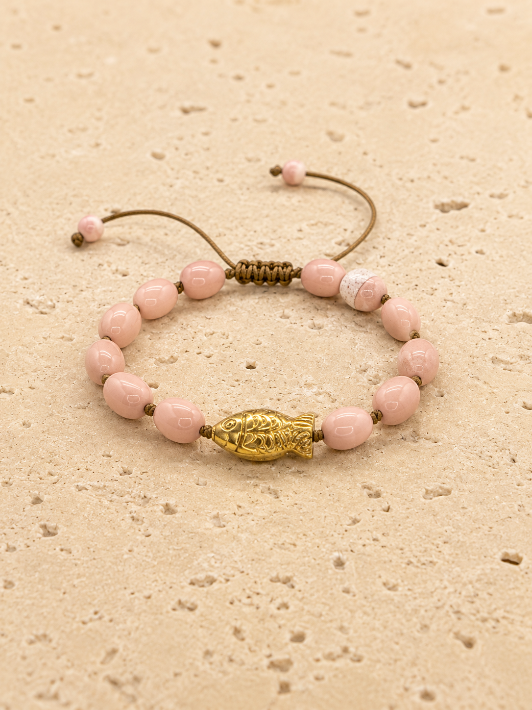 Rose quartz gold fish bracelet