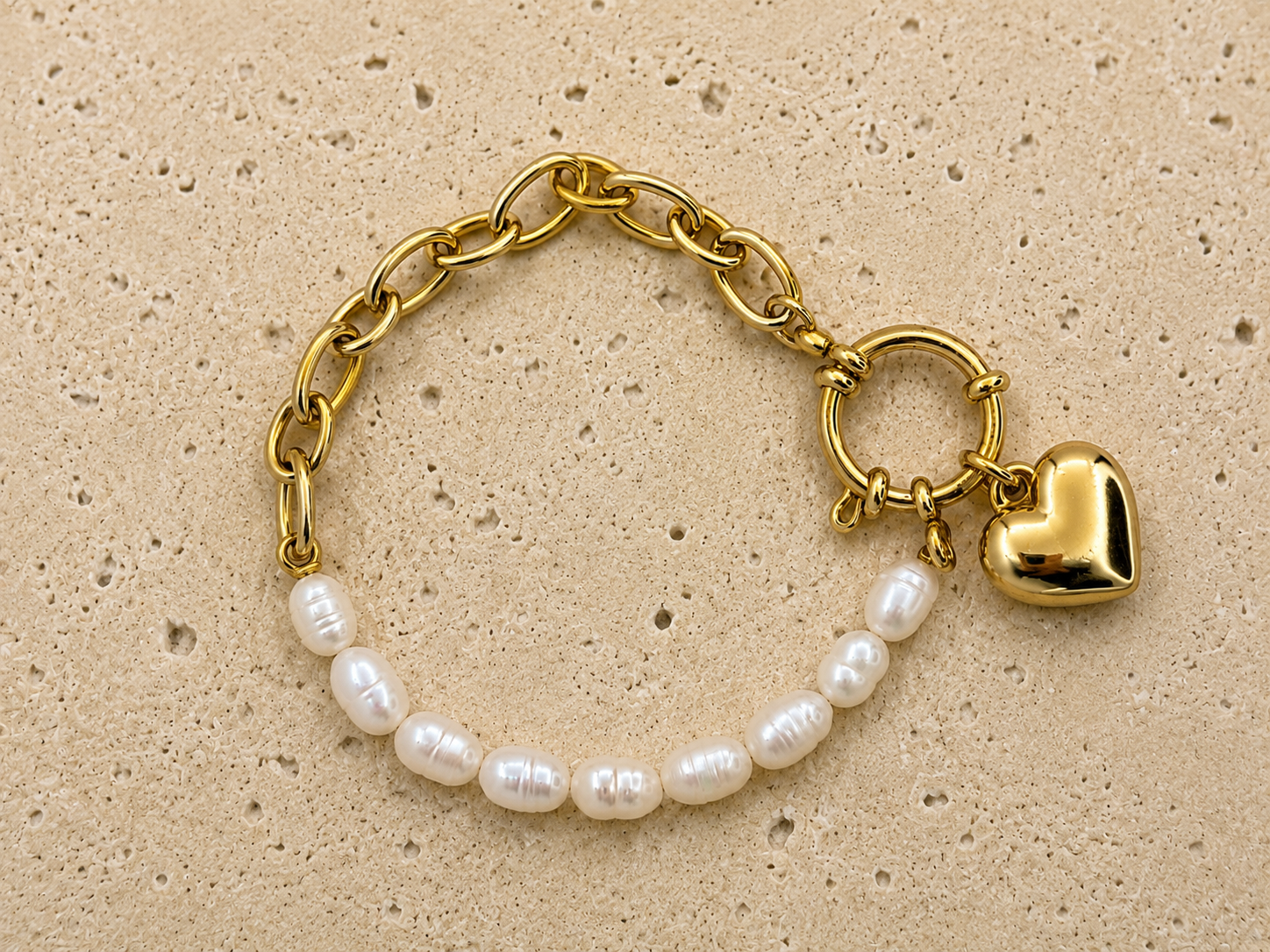 Pearl heart bracelet
