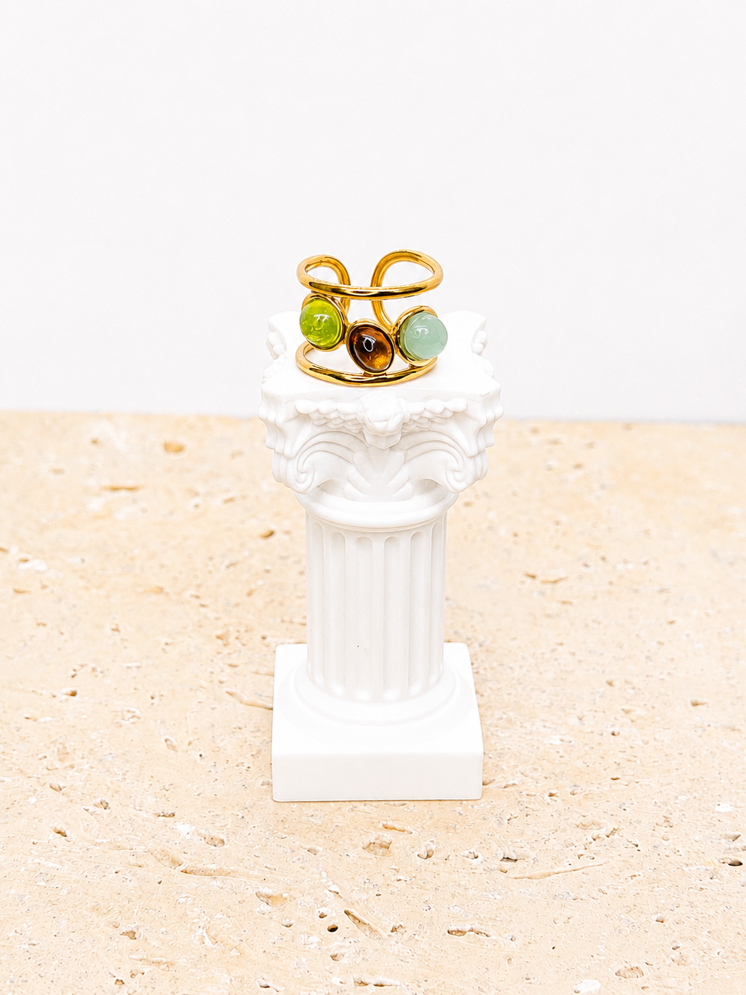 Crystal stone adjustable ring