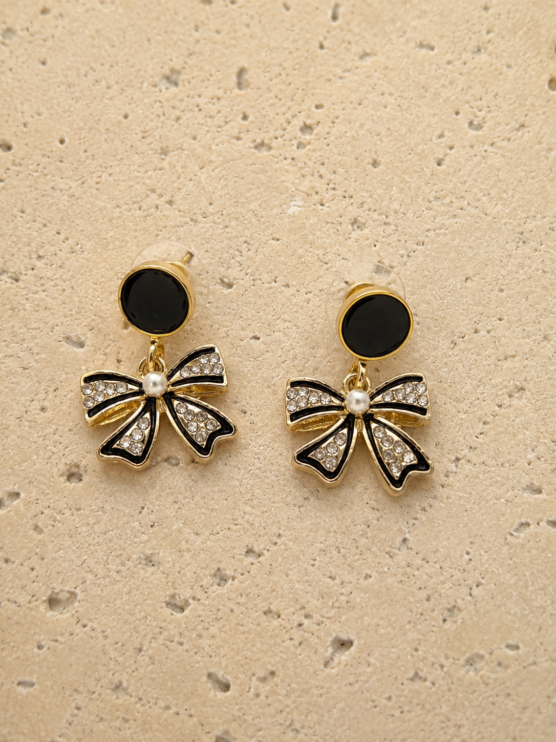 Crystal bow earrings