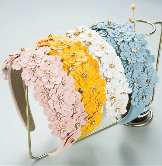 Resort wear floral headband