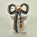 The Luxe Bow Brooch