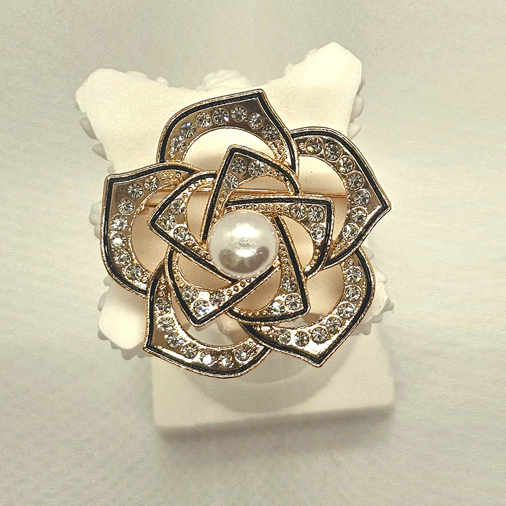 Pearl Petal Brooch