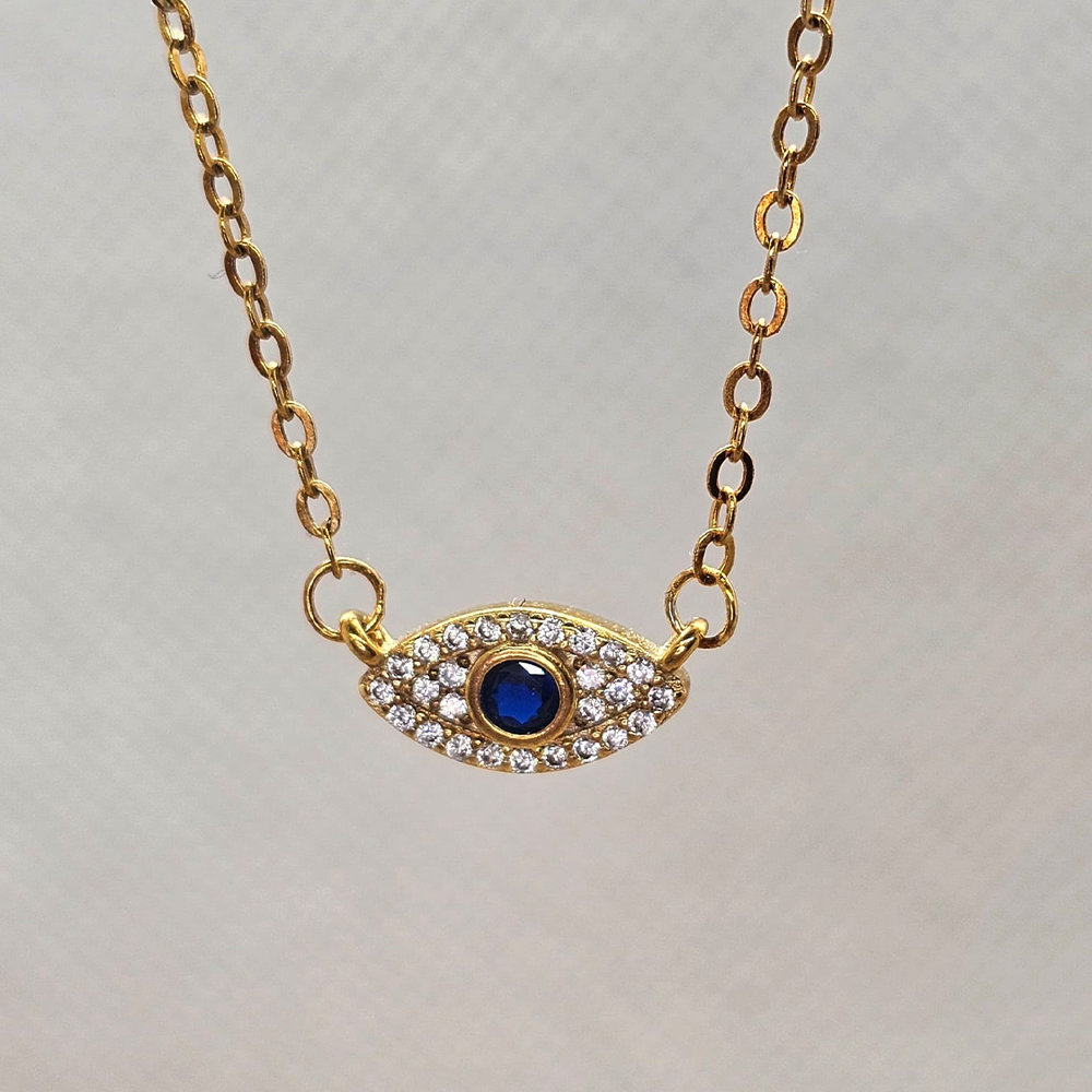 Sapphire Gaze Necklace